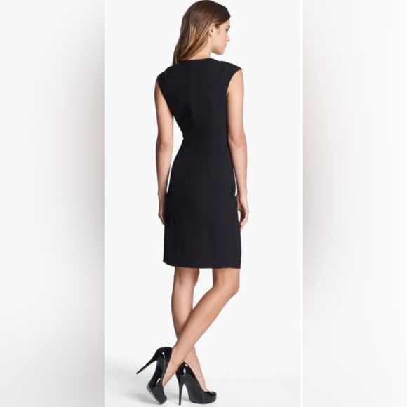Calvin Klein CK Women’s Cap Sleeve Ruched Notched Neck Sheath Black Dress - Picture 4 of 10
